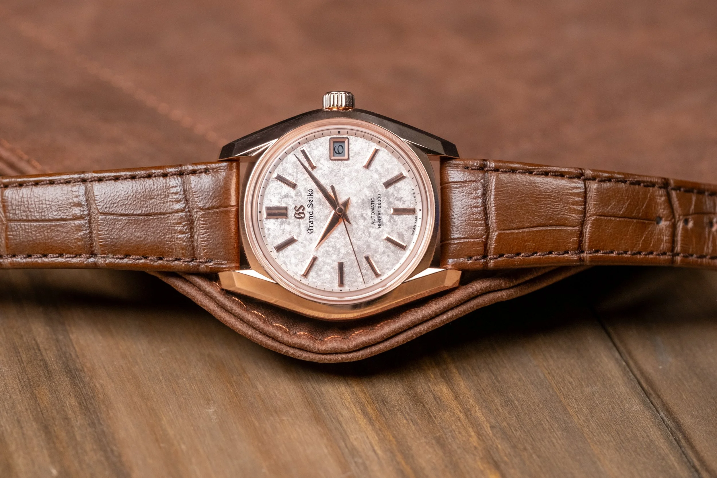 Grand Seiko SBGH368 Review: Sakura Kakushi in Full Bloom